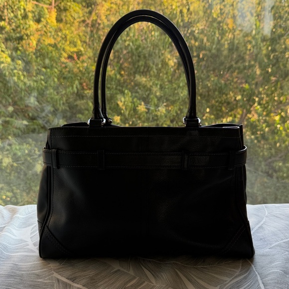 Coach Vintage Black Leather Handbag - Picture 5 of 11